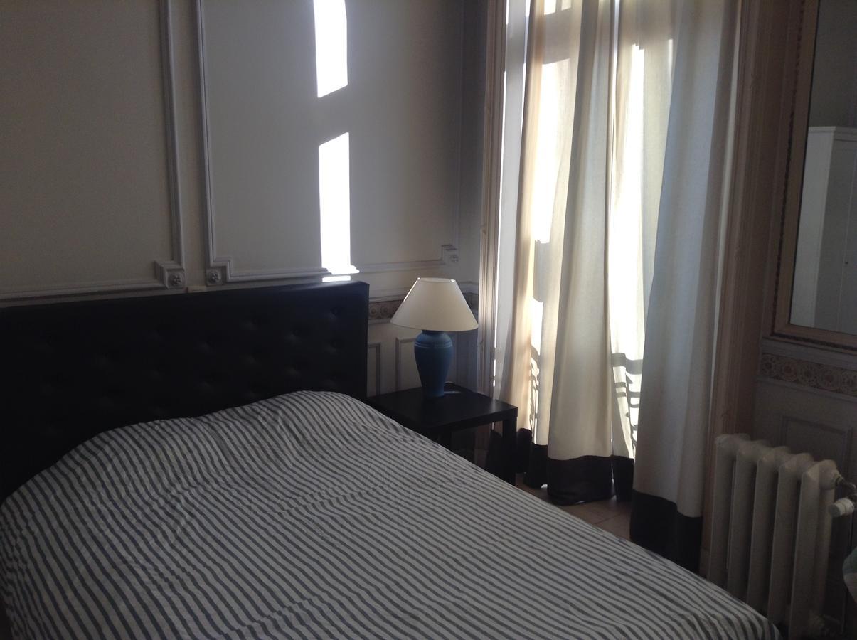 Brugmann443 Bed & Breakfast Saint-Gilles ภายนอก รูปภาพ